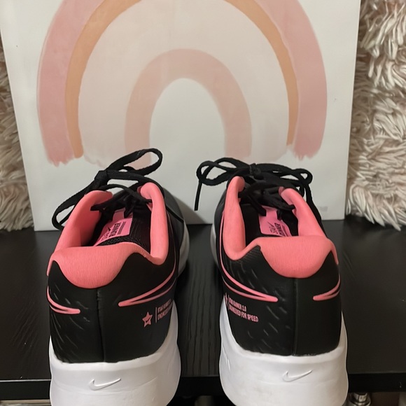 •𝙽𝙴𝚆 𝙽𝙸𝙺𝙴 𝚁𝚄𝙽𝙽𝙸𝙽𝙶 𝚂𝙷𝙾𝙴𝚂 - Picture 5 of 9